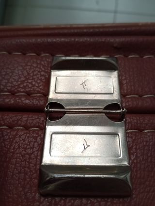 Maleta grande vintage marrón cuero nueva