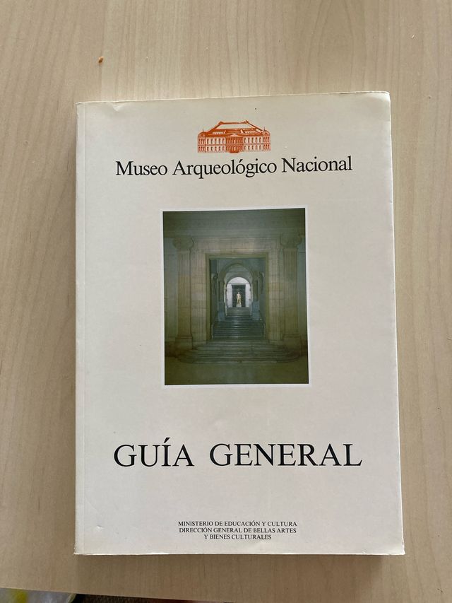 Guia General del Museo Arqueologico Nacional