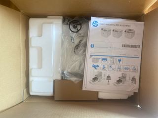 Impresora HP Color LaserJet Pro MFP M182n