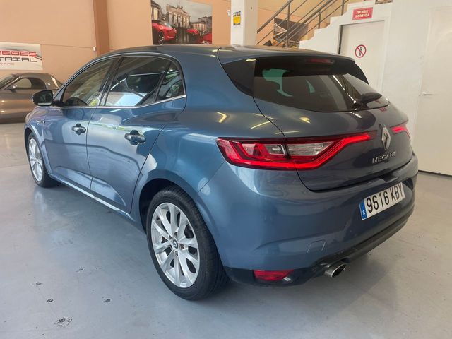 Renault Megane Bose TCe EDC 