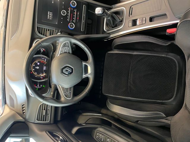 Renault Megane Bose TCe EDC 