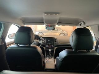 Renault Megane Bose TCe EDC 