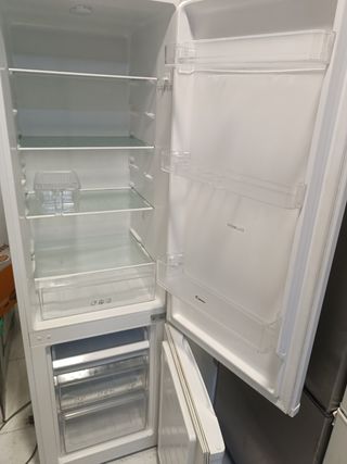 Nevera Candy frigorífico
