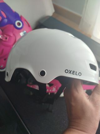 Patines Oxelo niña + casco y protecciones