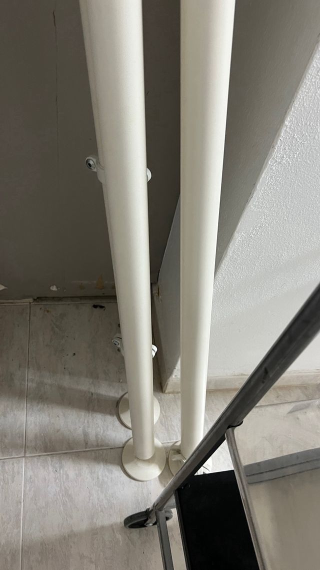 Mueble blanco IKEA - Armario para ropero