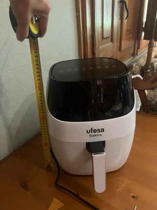 Freidora de aire Ufesa - Nueva