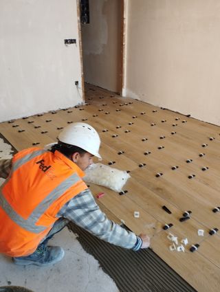 -Racholas -pladur -baños suelos -muros bloques