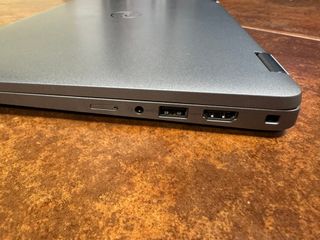 Dell Latitude 5350 Ultra 7, 2 en 1 Convertible