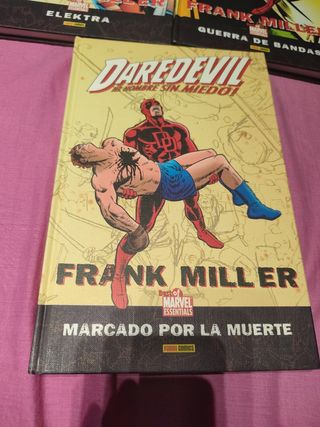 Daredevil de Frank Miller. Tres tomos tapa dura.