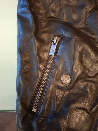 Chaqueta cuero niño negra Sfera
