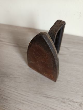 Plancha Hierro Antigua