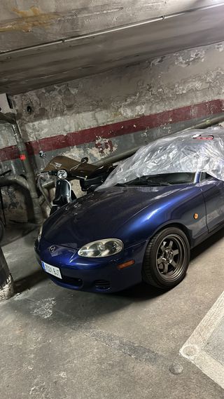 Mazda MX-5 2001