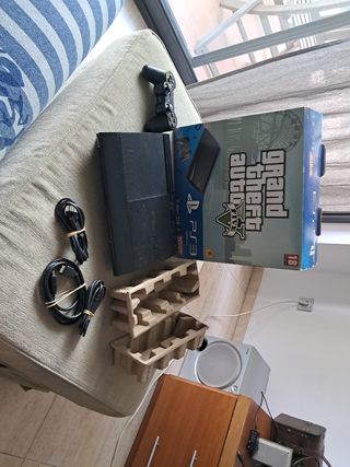 PS3 Slim (PlayStation 3) + GTA V
