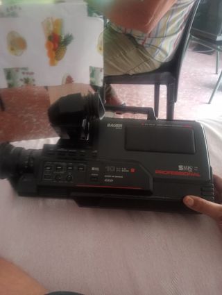 Cámara vídeo antigua Bauer