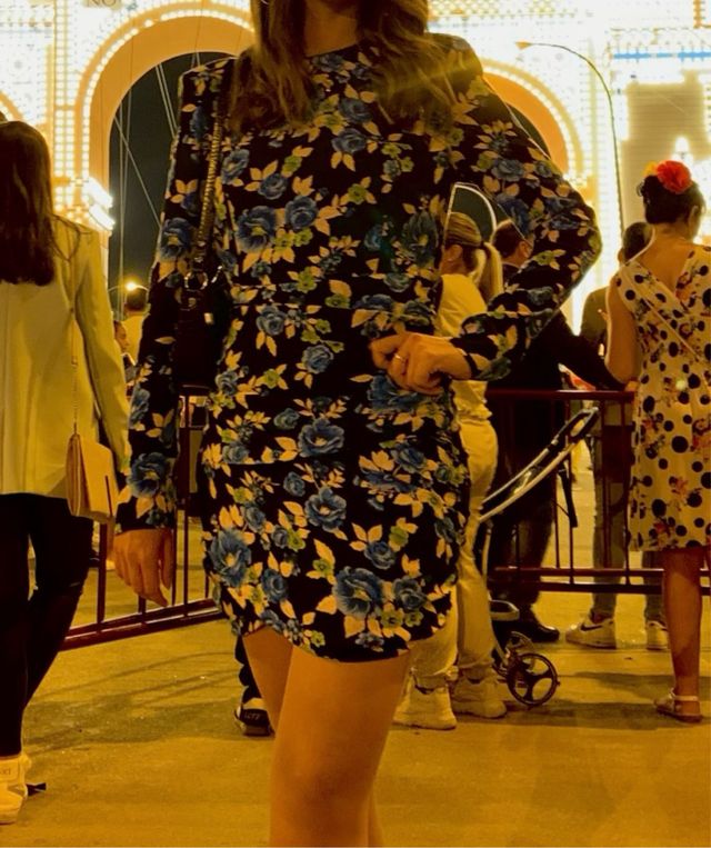 Vestido estampado floral de Zara