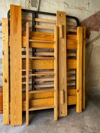 Litera 1'35x1'90 con escalera y somier