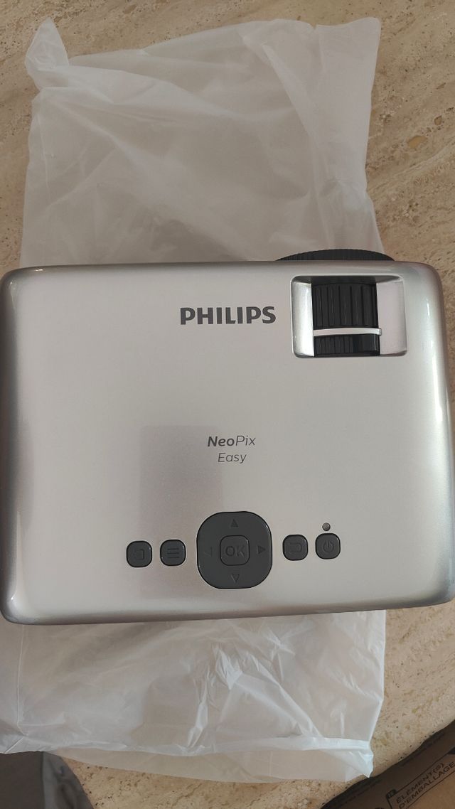 Philips NeoPix Easy - MiniProyector NUEVO
