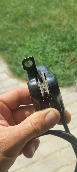 Frenos Shimano MT-500
