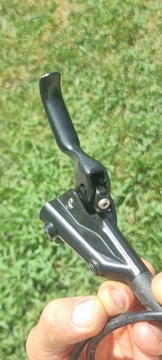 Frenos Shimano MT-500
