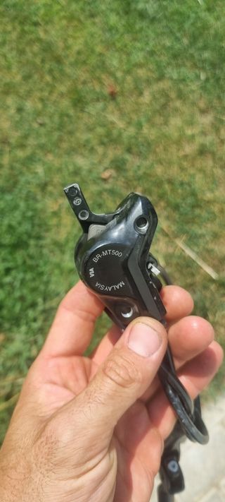 Frenos Shimano MT-500