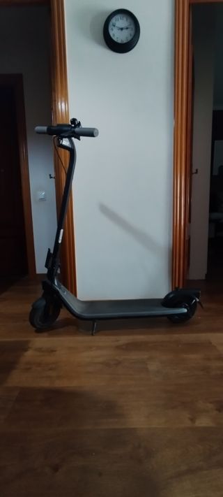 Segway Ninebot E2 - Patinete eléctrico