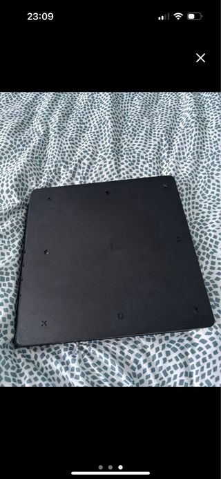 PS4 Slim negra de 1tb