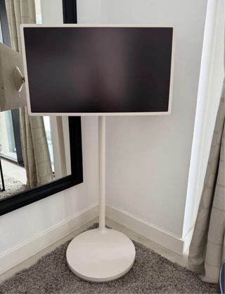 Televisor TV portátil/táctil LG StanbyME