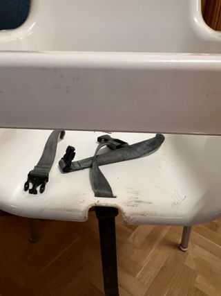2 Tronas Ikea