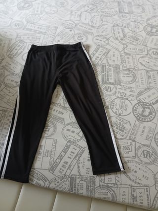 Leggings neri con strisce