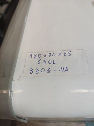 ARCÓN CONGELADOR DE 180 CM