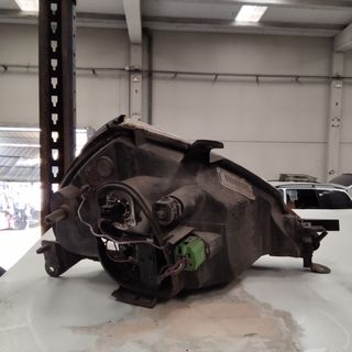 FARO IZQUIERDO FORD KA