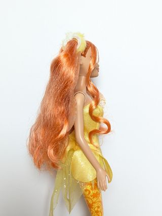 Muñeca Barbie dandelion fairytopia 