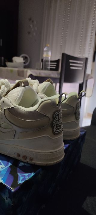 Zapatillas Louis Vuitton Skate - Blancas Beige