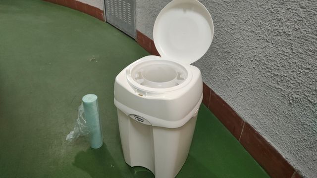 Papelera pañales Tommee Tippee