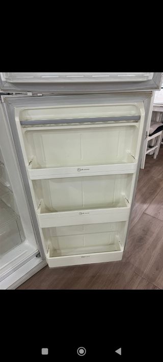 Nevera Daewoo - Refrigerador