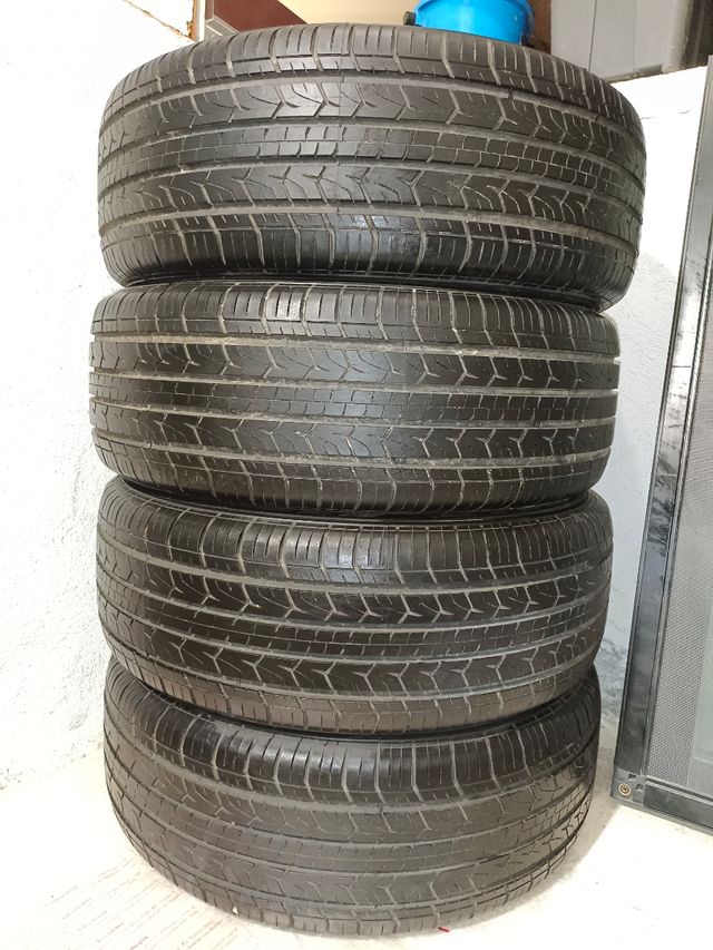 4 LLANTAS LEXUS CON NEUMÁTICOS Y EQUILIBRADAS.