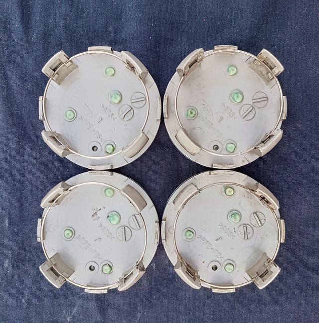 4 LLANTAS LEXUS CON NEUMÁTICOS Y EQUILIBRADAS.