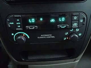 Chrysler Voyager 2.4 SE