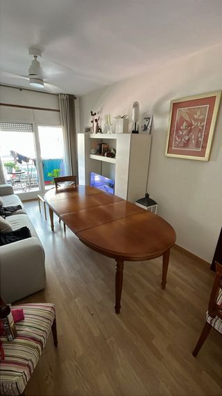Mesa comedor ovalada + 4 sillas madera