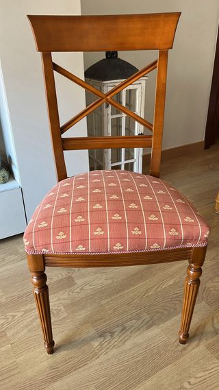 Mesa comedor ovalada + 4 sillas madera