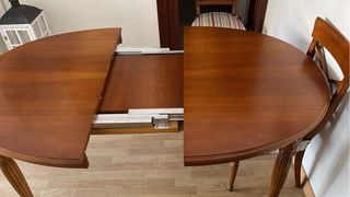Mesa comedor ovalada + 4 sillas madera