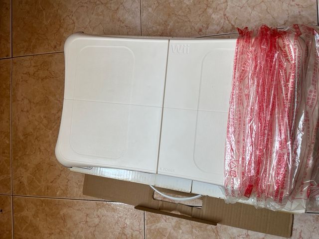 Wii Fit Plus Nintendo - Tavola da fitness