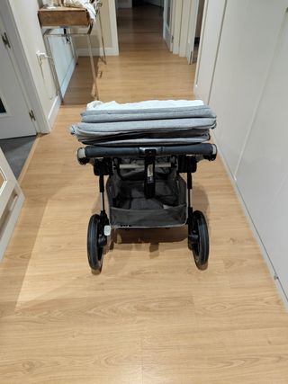 Bugaboo Fox 2 Gris - Silla y capazo