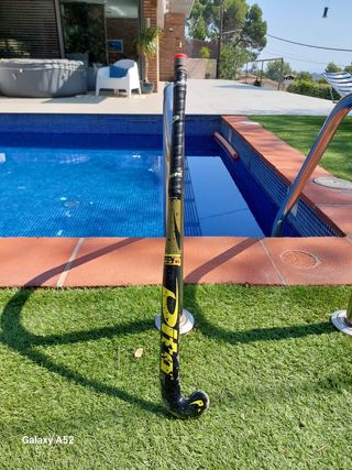 Palo hockey hierba Dita