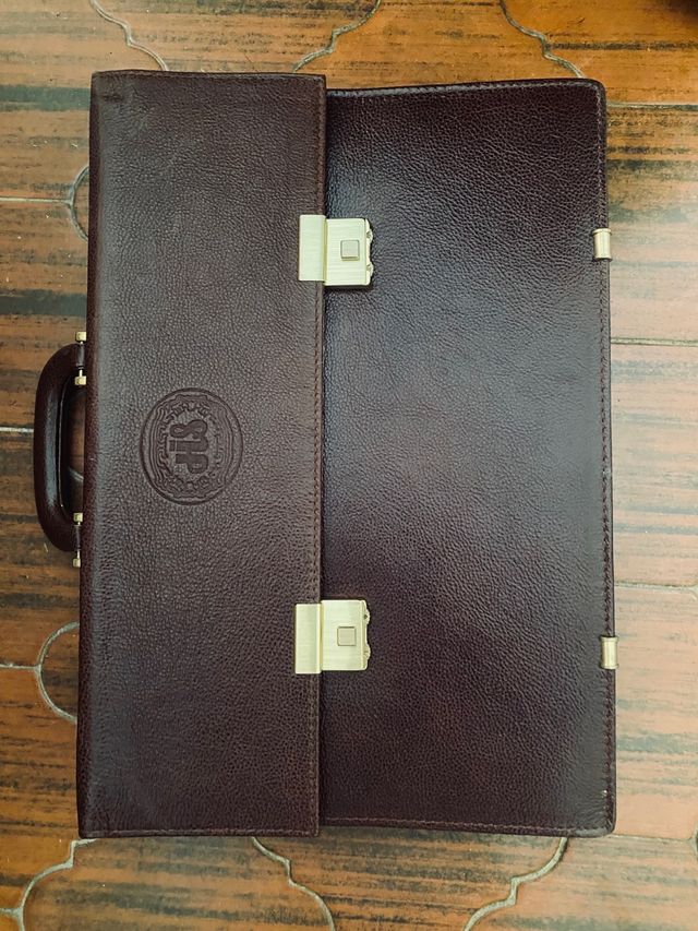 Maletín Piel Marrón