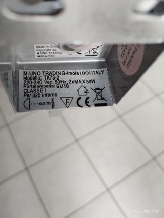 Faretti da parete in metallo - argento