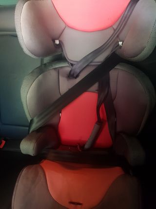 Sillita coche niño/a