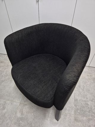 Sillón negro - Tela y madera