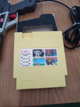 Pistola Zapper y juegos - Nintendo NES