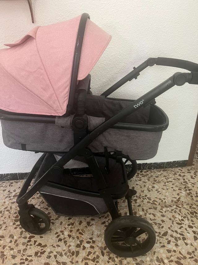 Cochecito bebé rosa
